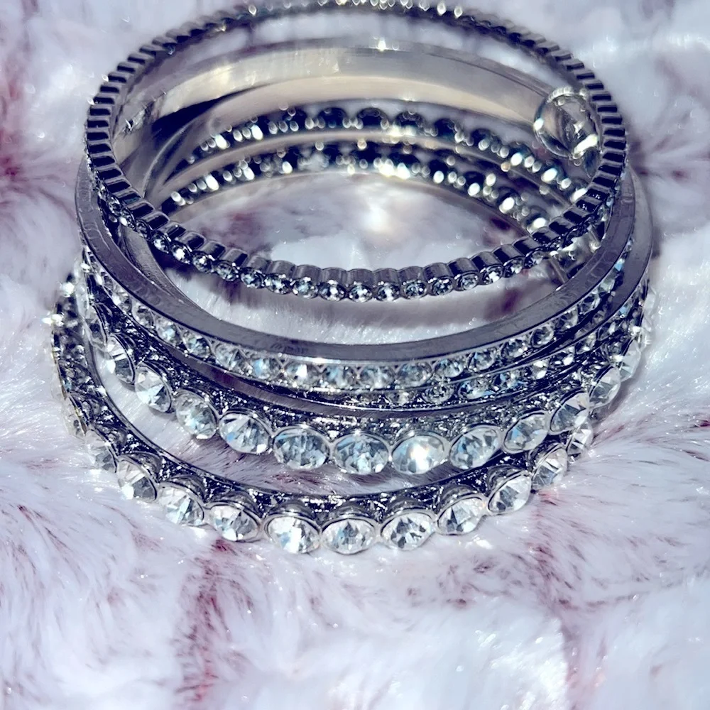Silver Beaded‎ Bracelet Set with Smooth Bands